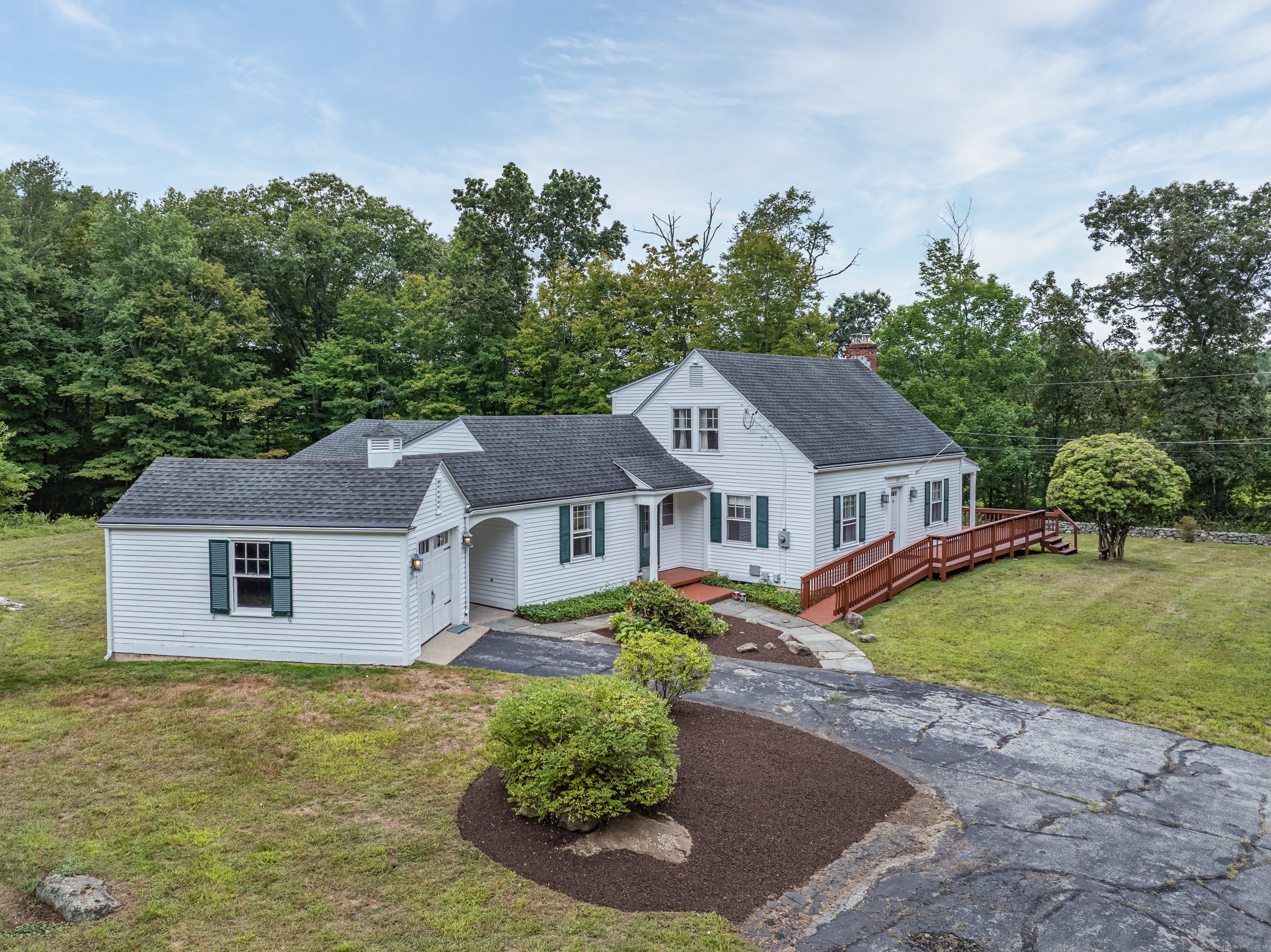 329 North Eagleville Road