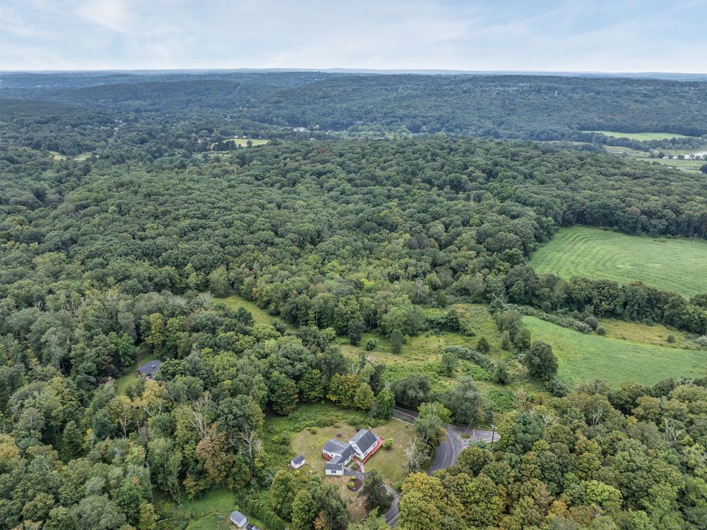 Photo of 329 N Eagleville Road, Mansfield, CT 06268 (MLS # 24092746)