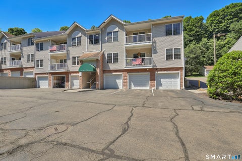 Condo For Sale - 12215 Arganese Place #12215<br/> Trumbull, CT 06611