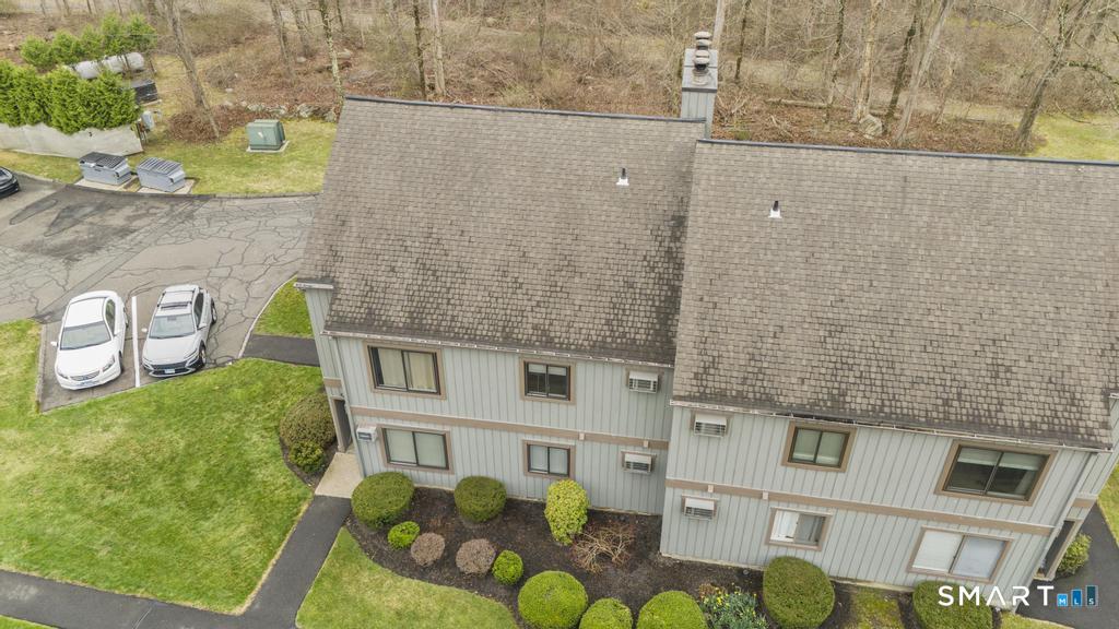 6 Walnut Lane 76