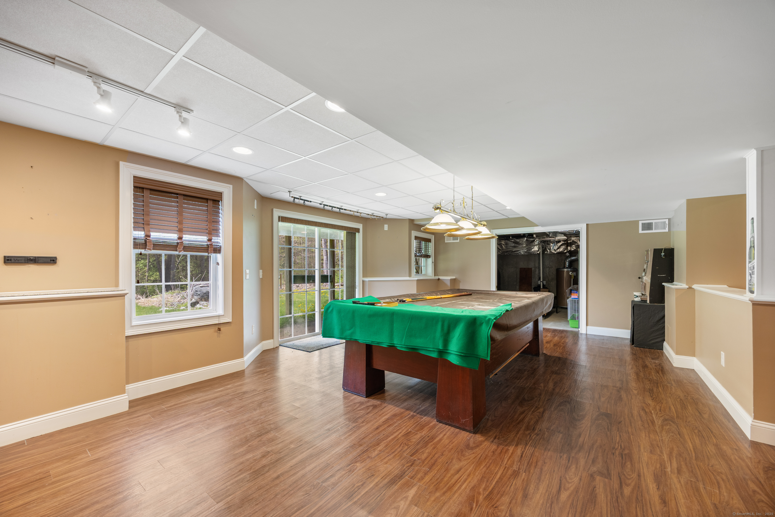 85 Chippenwood Lane, Bristol, Connecticut image 25