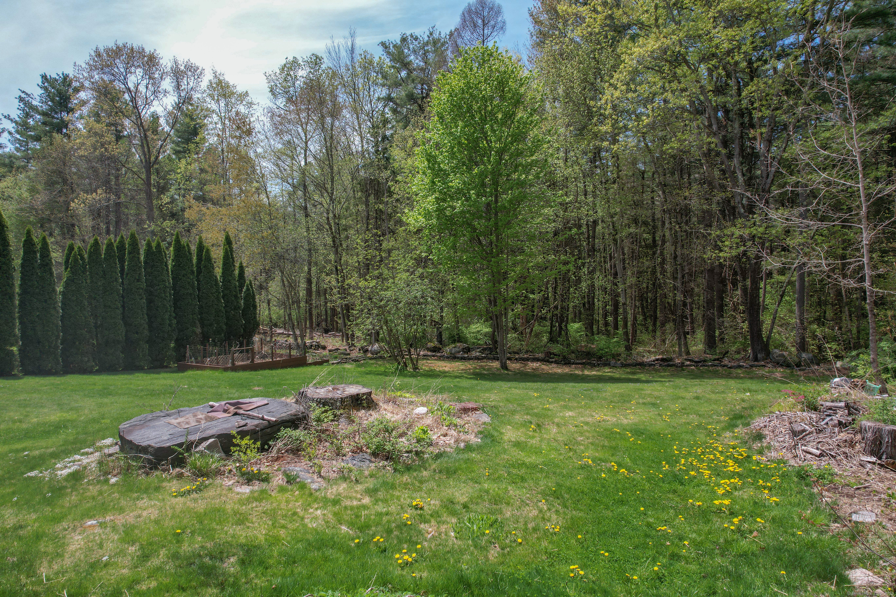 85 Chippenwood Lane, Bristol, Connecticut image 34