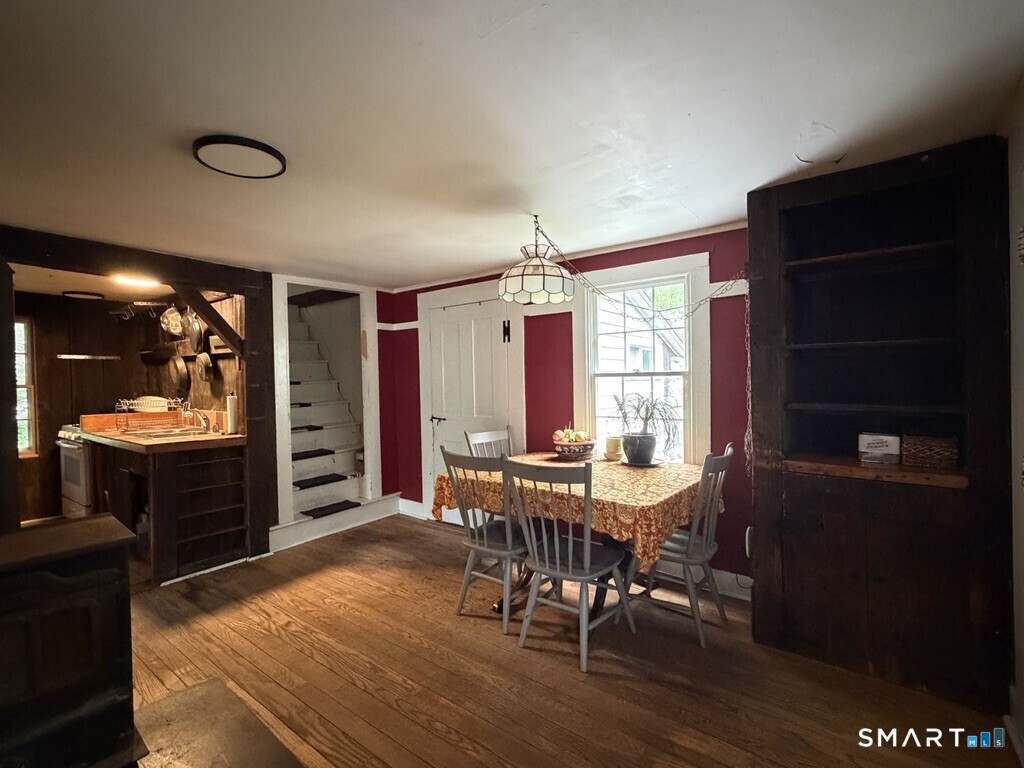 48 Lower River Road
