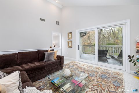 Tiny photo for 7 Brenthaven #7, Avon, CT 06001 (MLS # 24170277)