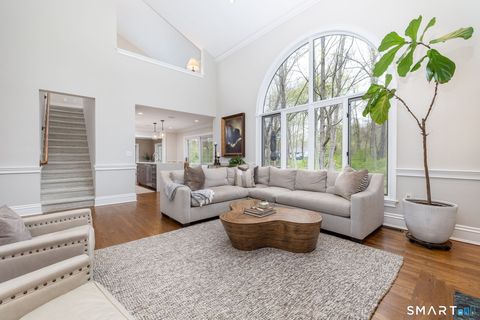 Tiny photo for 7 Brenthaven #7, Avon, CT 06001 (MLS # 24170277)