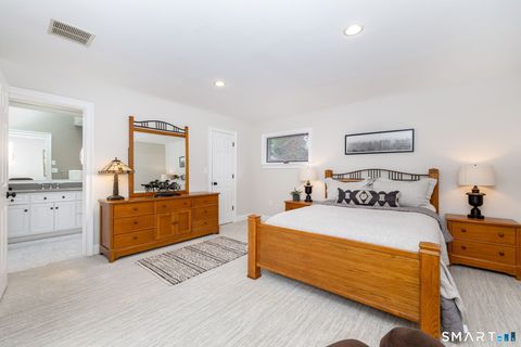 Tiny photo for 7 Brenthaven #7, Avon, CT 06001 (MLS # 24170277)