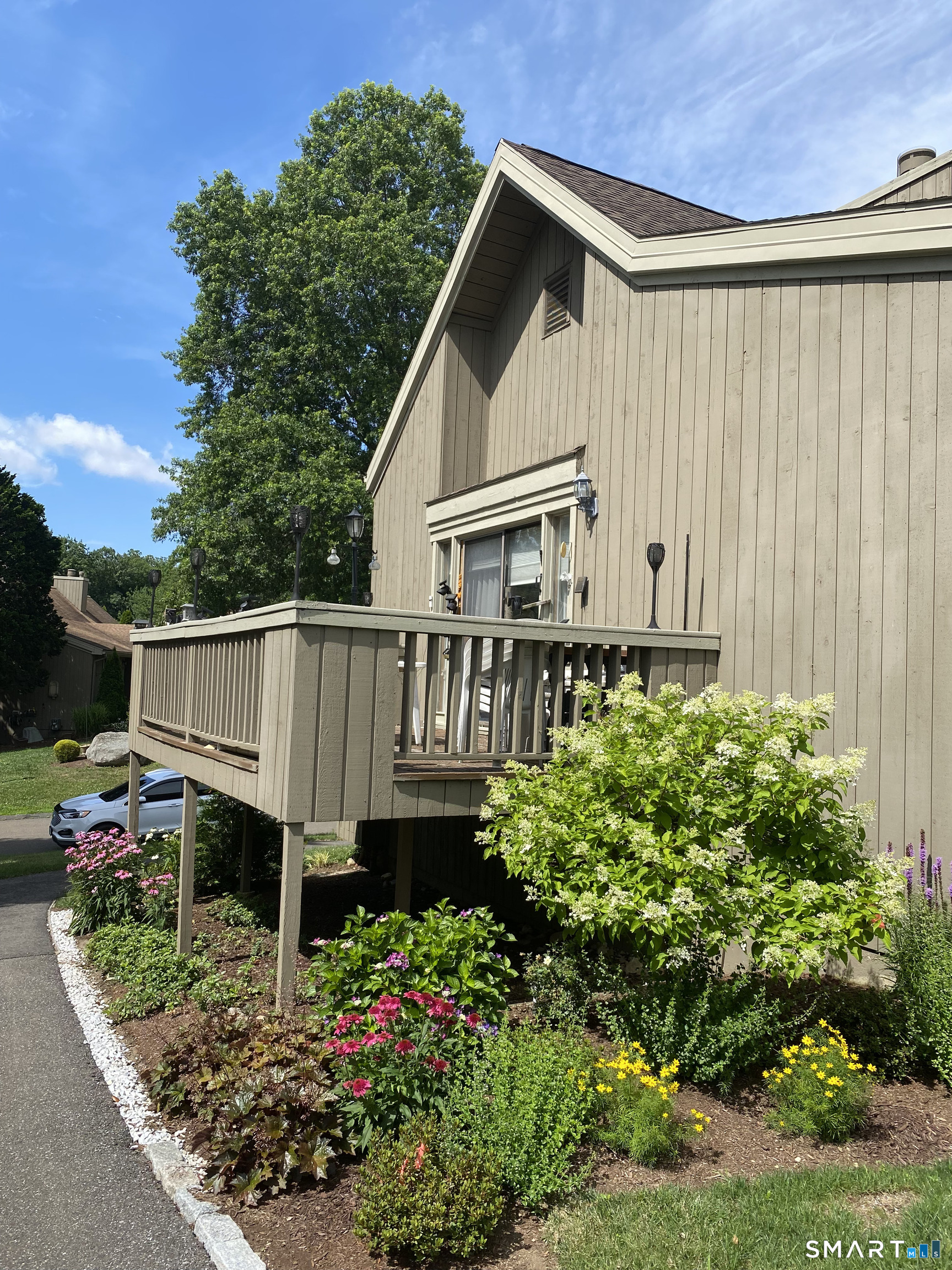 212 Agawam Drive B