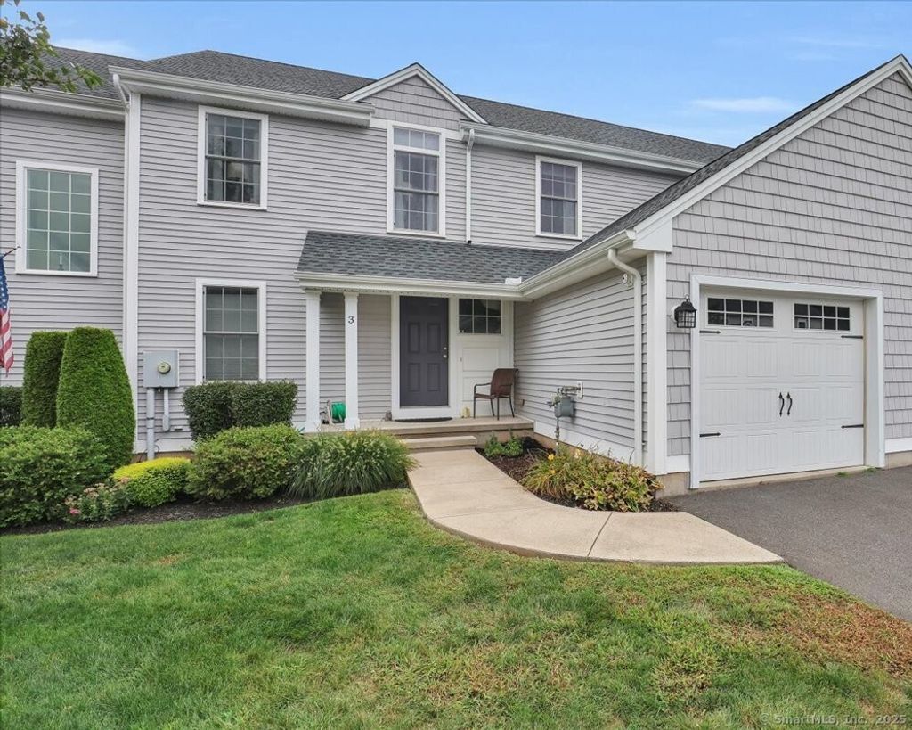 Photo of 500 Mill Street #APT 3, Southington, CT 06489 (MLS # 24133776)