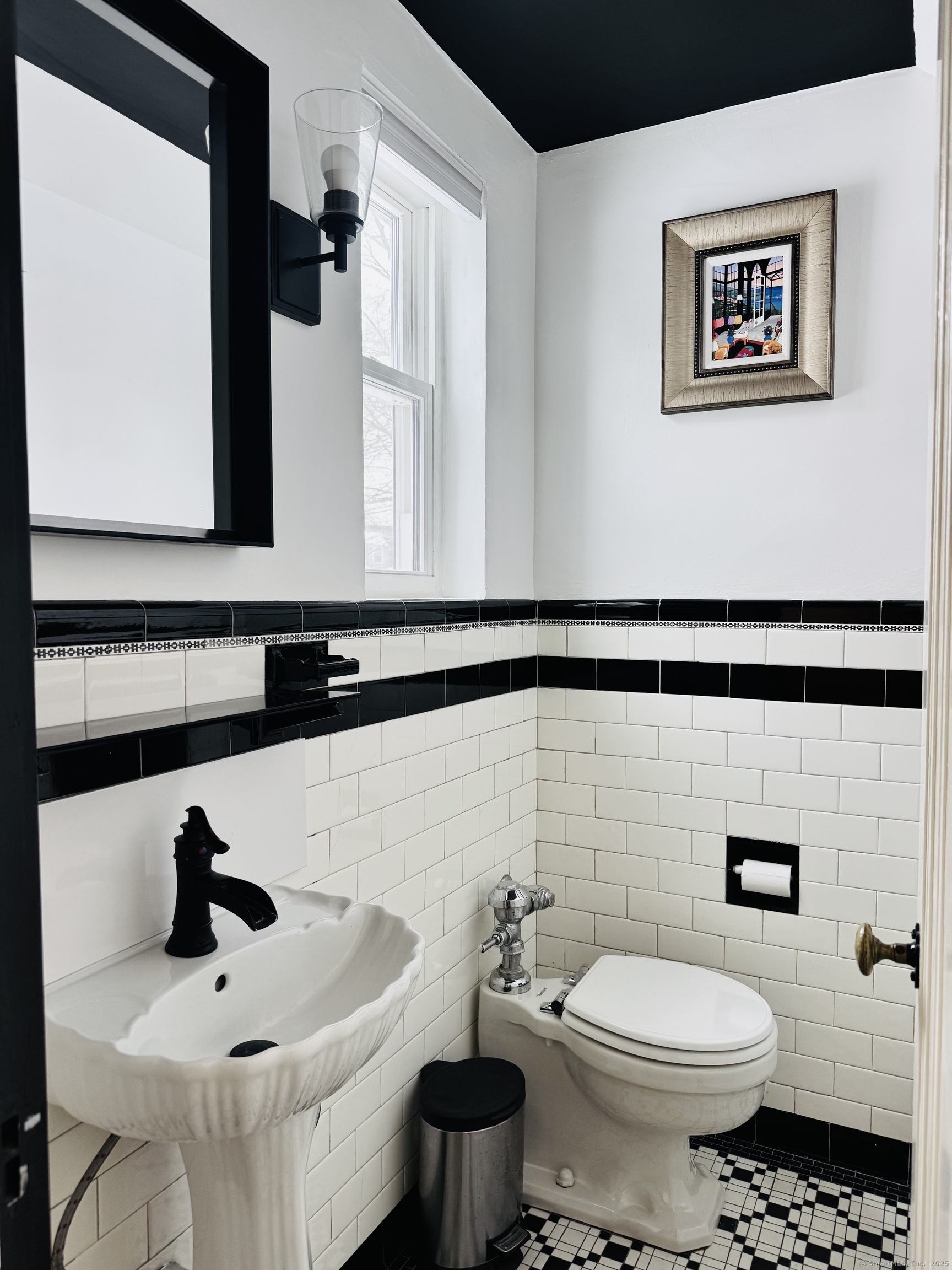 975 Ocean Avenue, New London, Connecticut image 22