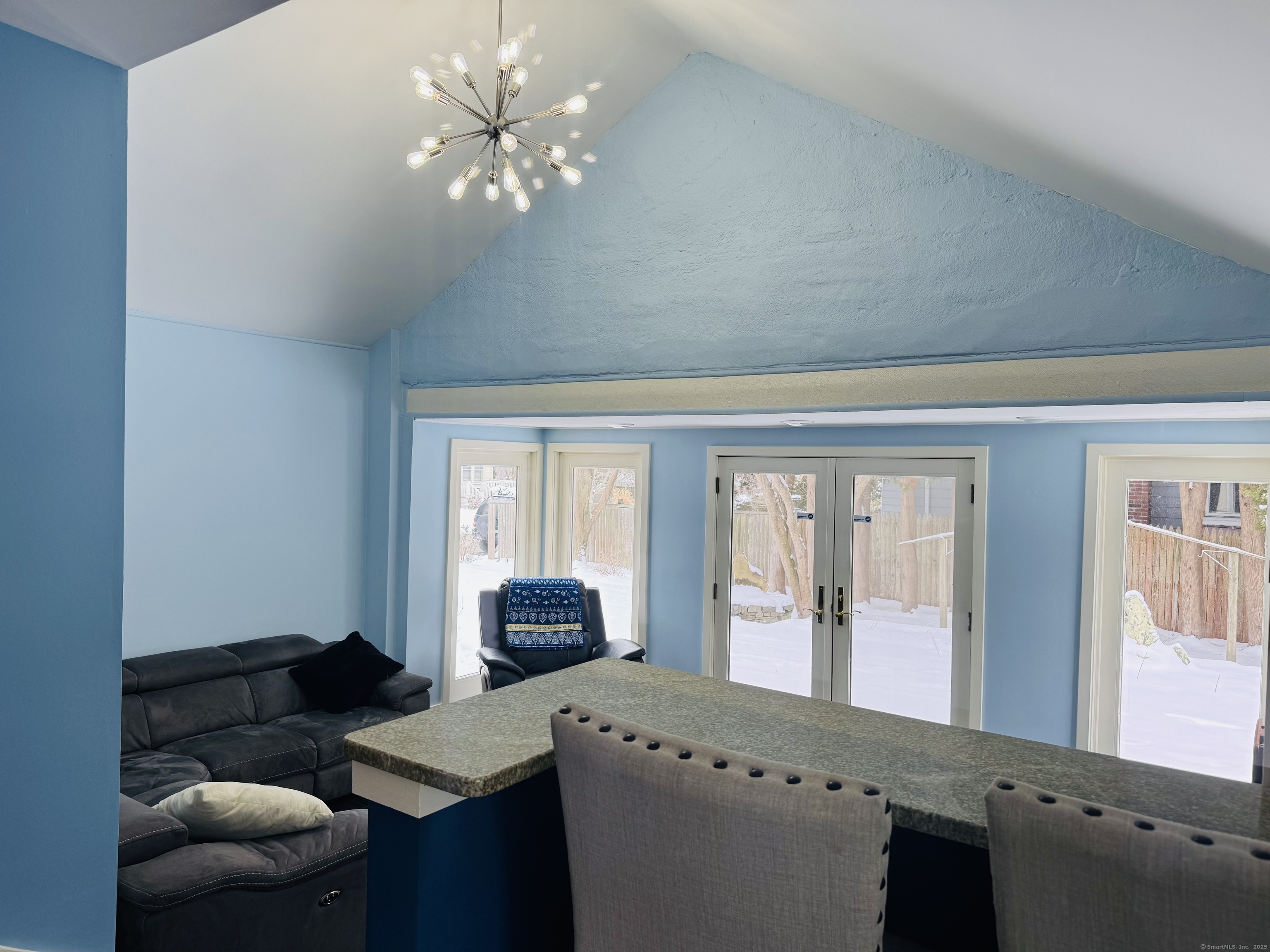 975 Ocean Avenue, New London, Connecticut image 15