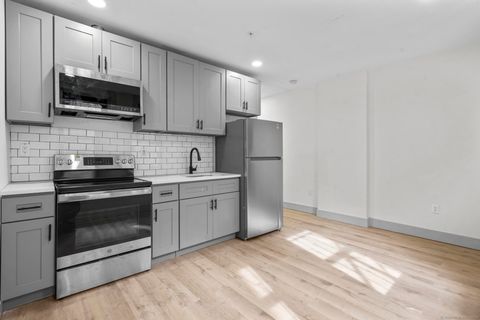 Tiny photo for 111 Bank Street #3D, Waterbury, CT 06702 (MLS # 24141574)