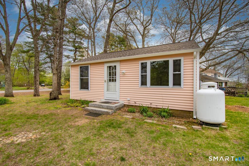 20 Lake View Avenue