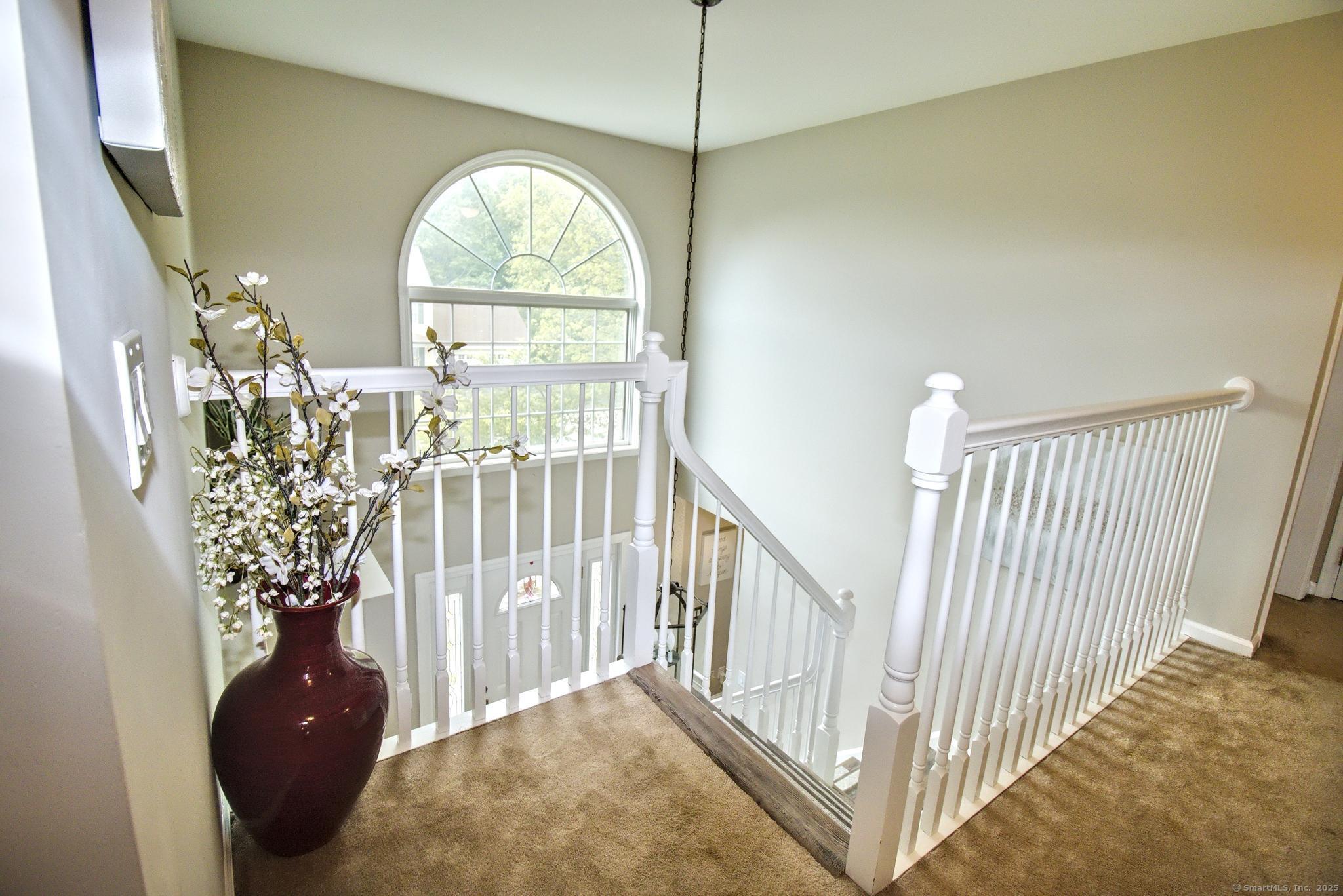 37 Apple Blossom Drive, Naugatuck, Connecticut image 12