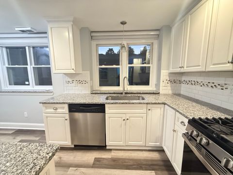 Tiny photo for 65 Muir Terrace #1, Southington, CT 06489 (MLS # 24133094)