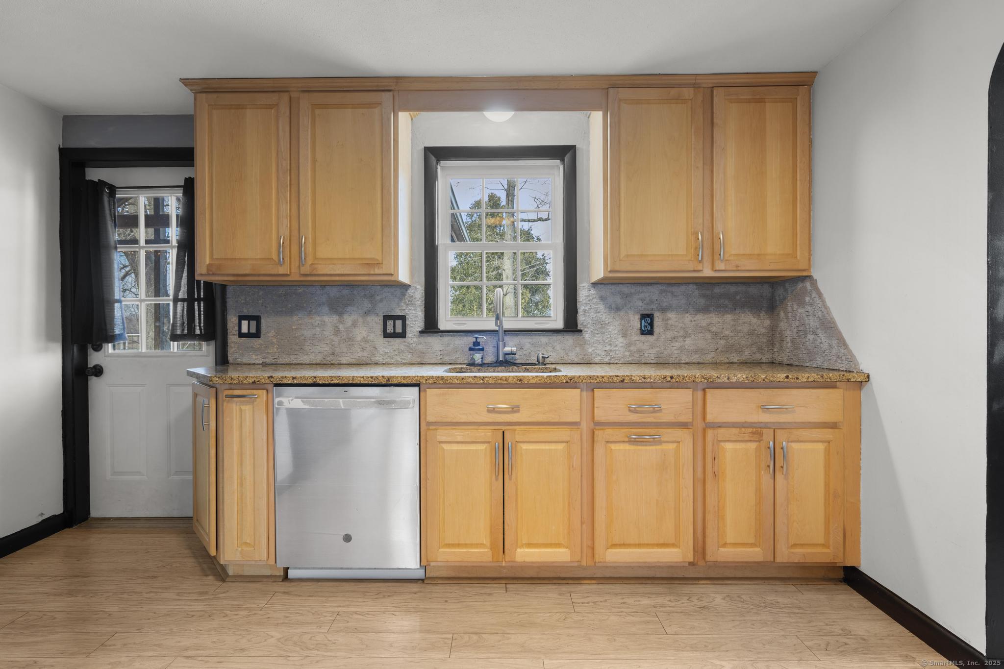 10 Fern Street, Cromwell, Connecticut image 18