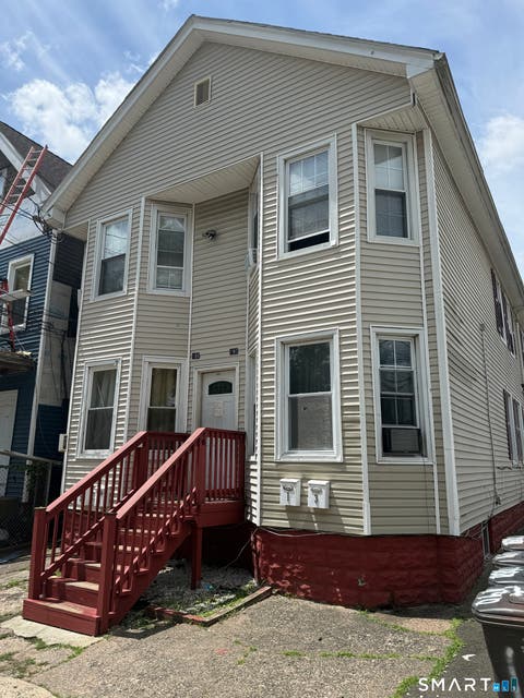 Multifamily For Sale - 188 James Street<br/> New Haven, CT 06513