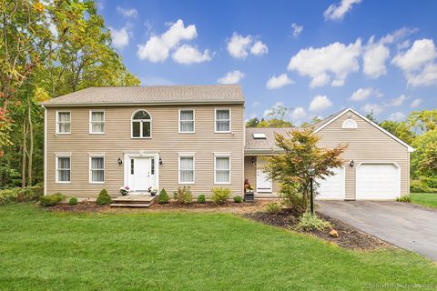 115 Meadowood Drive Middletown CT 06457