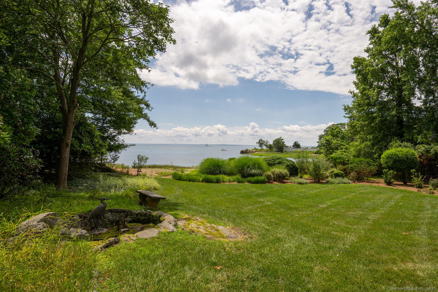 17 Contentment Island Road