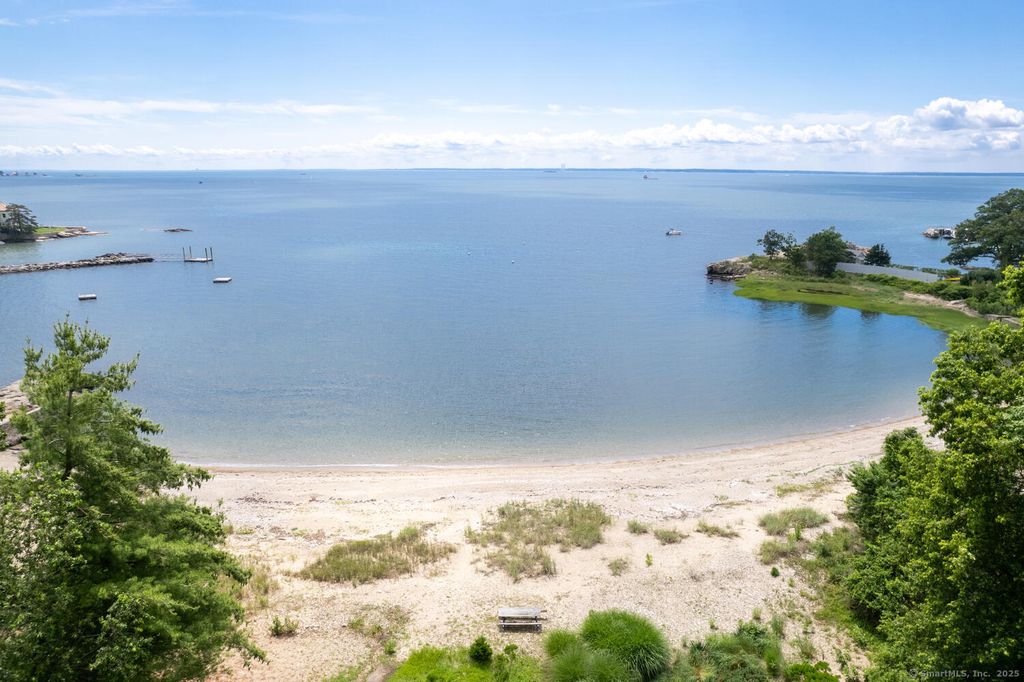 Photo of 17 Contentment Island Road, Darien, CT 06820 (MLS # 24115997)