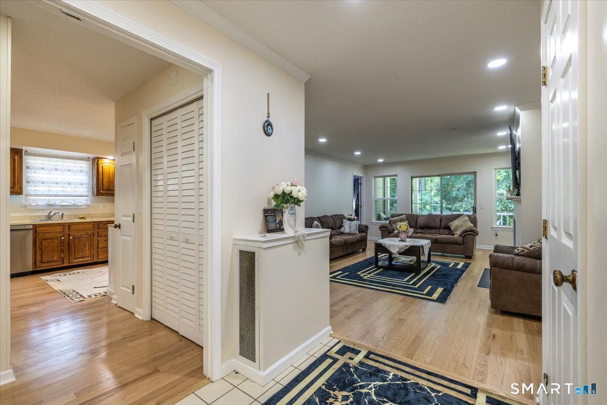 135 Mayfield Drive 135