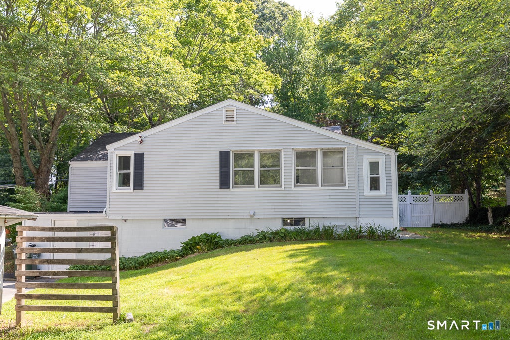 35 School House Road