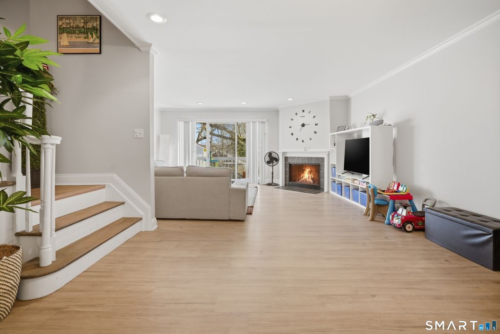 Photo of 3977 Park Avenue #3977, Fairfield, CT 06825 (MLS # 24156021)