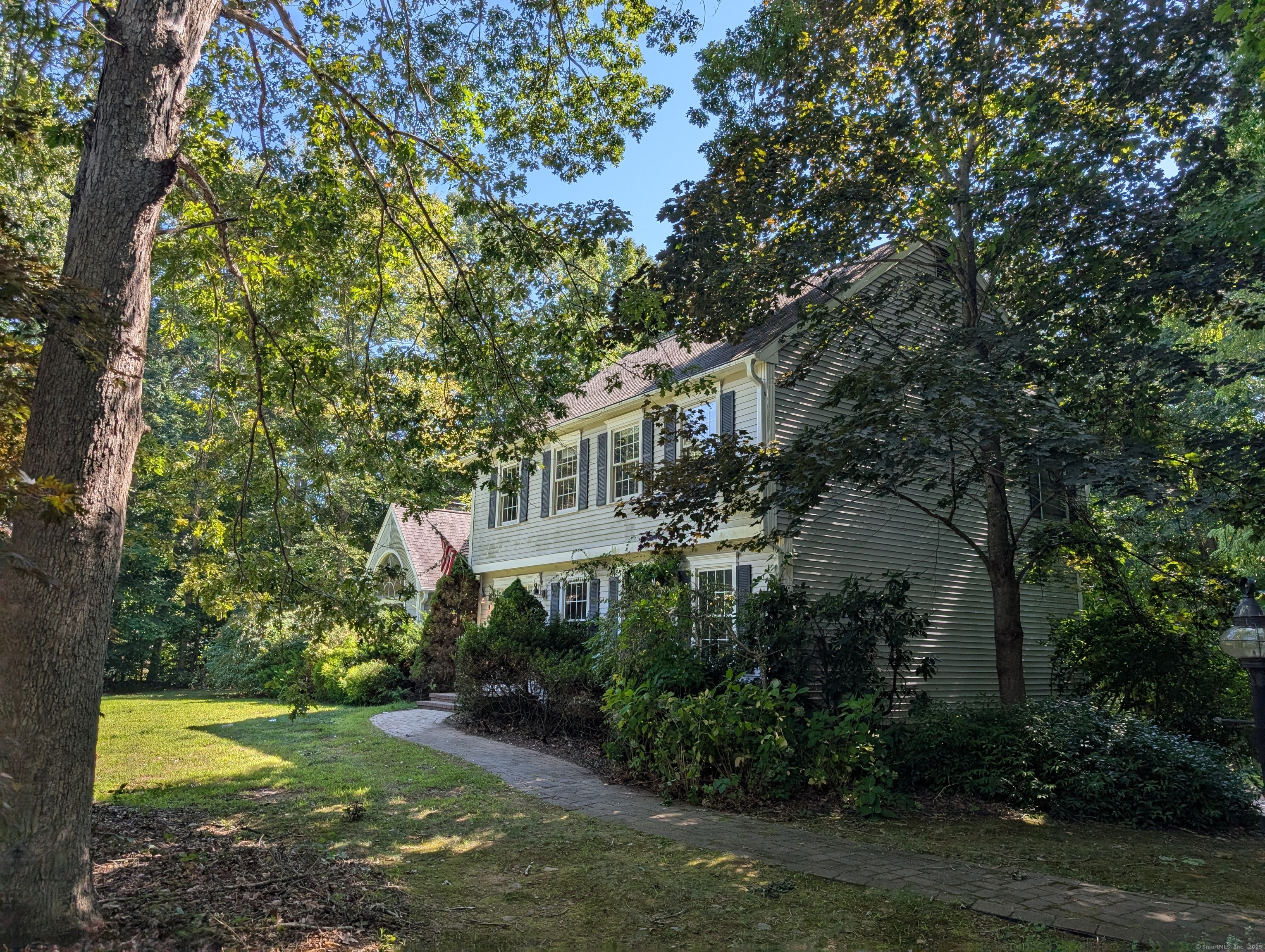 18 Kelsey Springs Drive