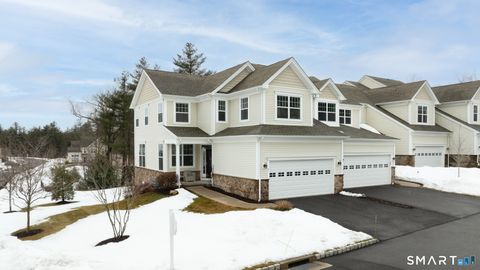 Condo For Sale - 1 Arrowwood Court #1<br/> Middlebury, CT 06762