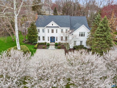 Homes For Sale - 18 Brandon Circle<br/> Fairfield County, Wilton, CT 06897