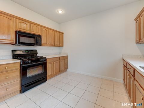 Tiny photo for 4 Eleanor St Extension #4, Vernon, CT 06066 (MLS # 24162639)