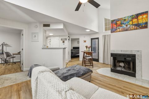 Tiny photo for 299 Carriage Crossing Lane #299, Middletown, CT 06457 (MLS # 24155639)