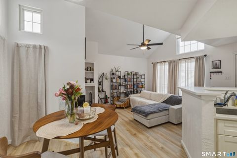 Tiny photo for 299 Carriage Crossing Lane #299, Middletown, CT 06457 (MLS # 24155639)