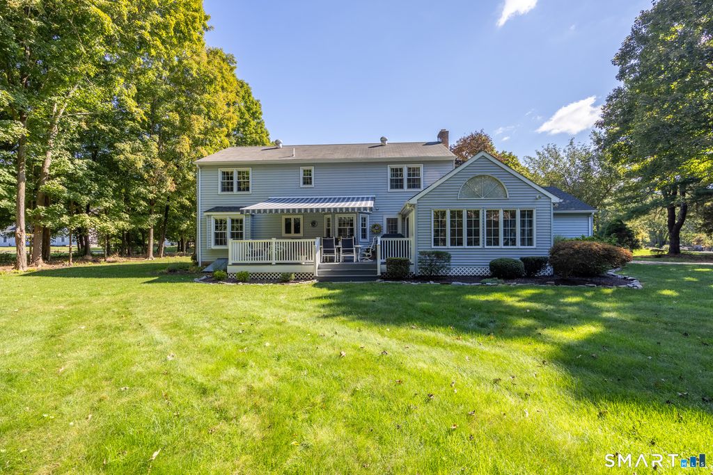 Photo of 1609 Sturbridge Court, Cheshire, CT 06410 (MLS # 24167170)