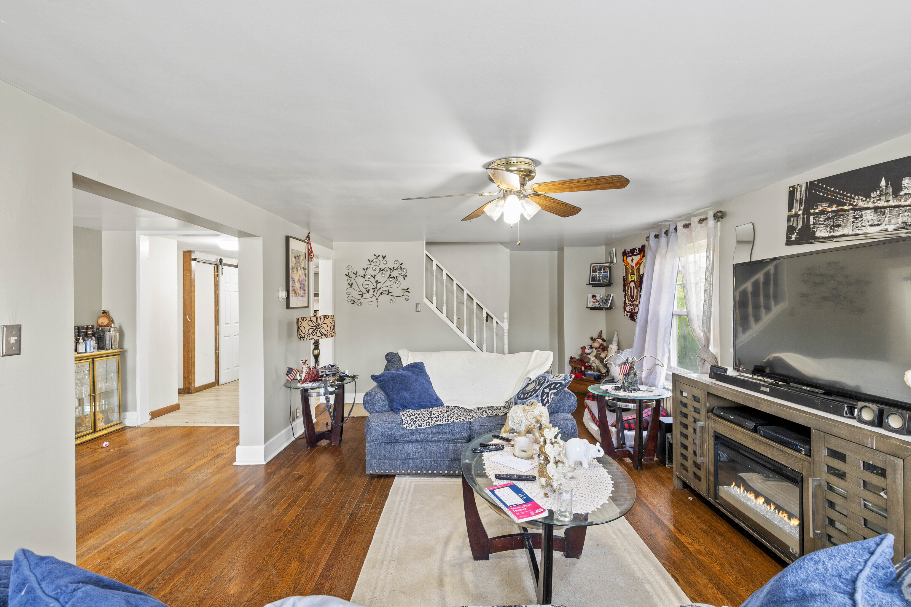 339 W Thames Street, Norwich, Connecticut image 23