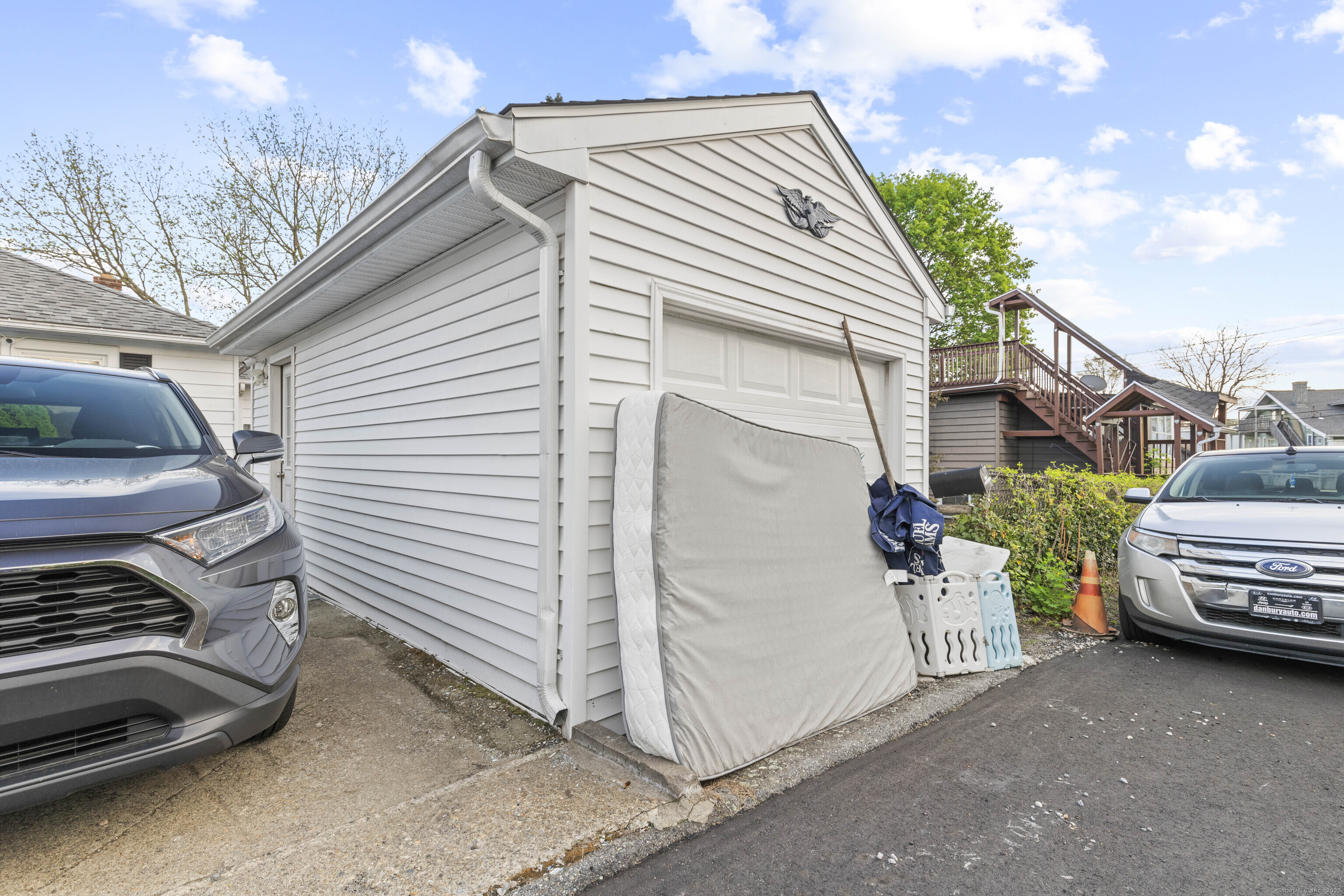 339 W Thames Street, Norwich, Connecticut image 7