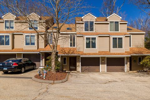 13 Westside Drive #93 Thompson CT 06255