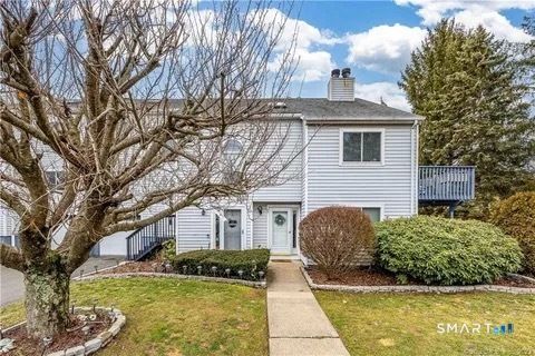 Photo of 71 Clubhouse Drive #71, Cromwell, CT 06416 (MLS # 24163399)