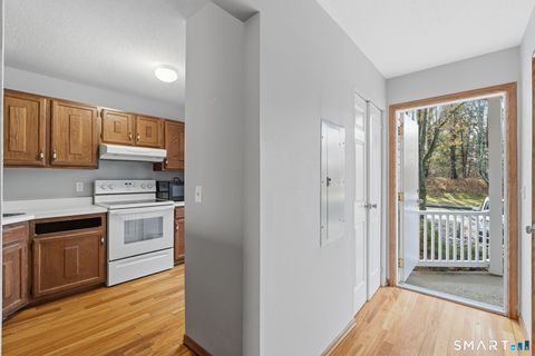 Tiny photo for 135 Wellington Drive #135, Farmington, CT 06032 (MLS # 24146599)