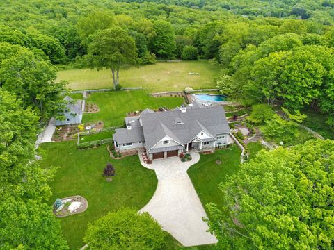 128 Chestnut Hill Road Killingworth CT 06419