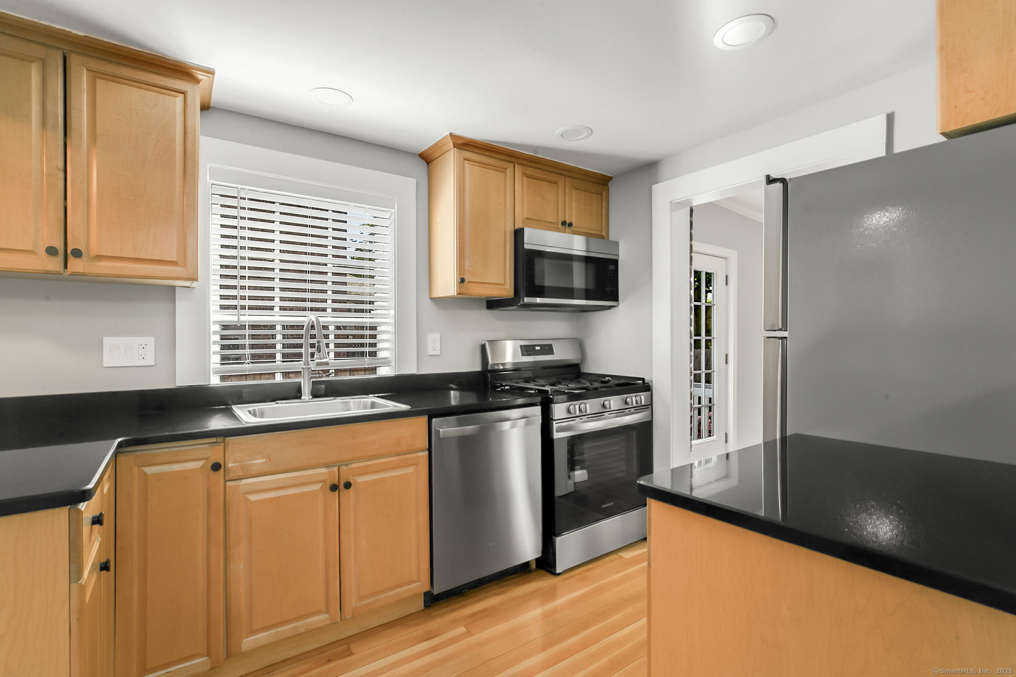 61 Longview Avenue, Fairfield, Connecticut image 5