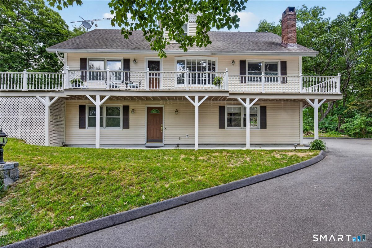 22 Cloverdale Avenue