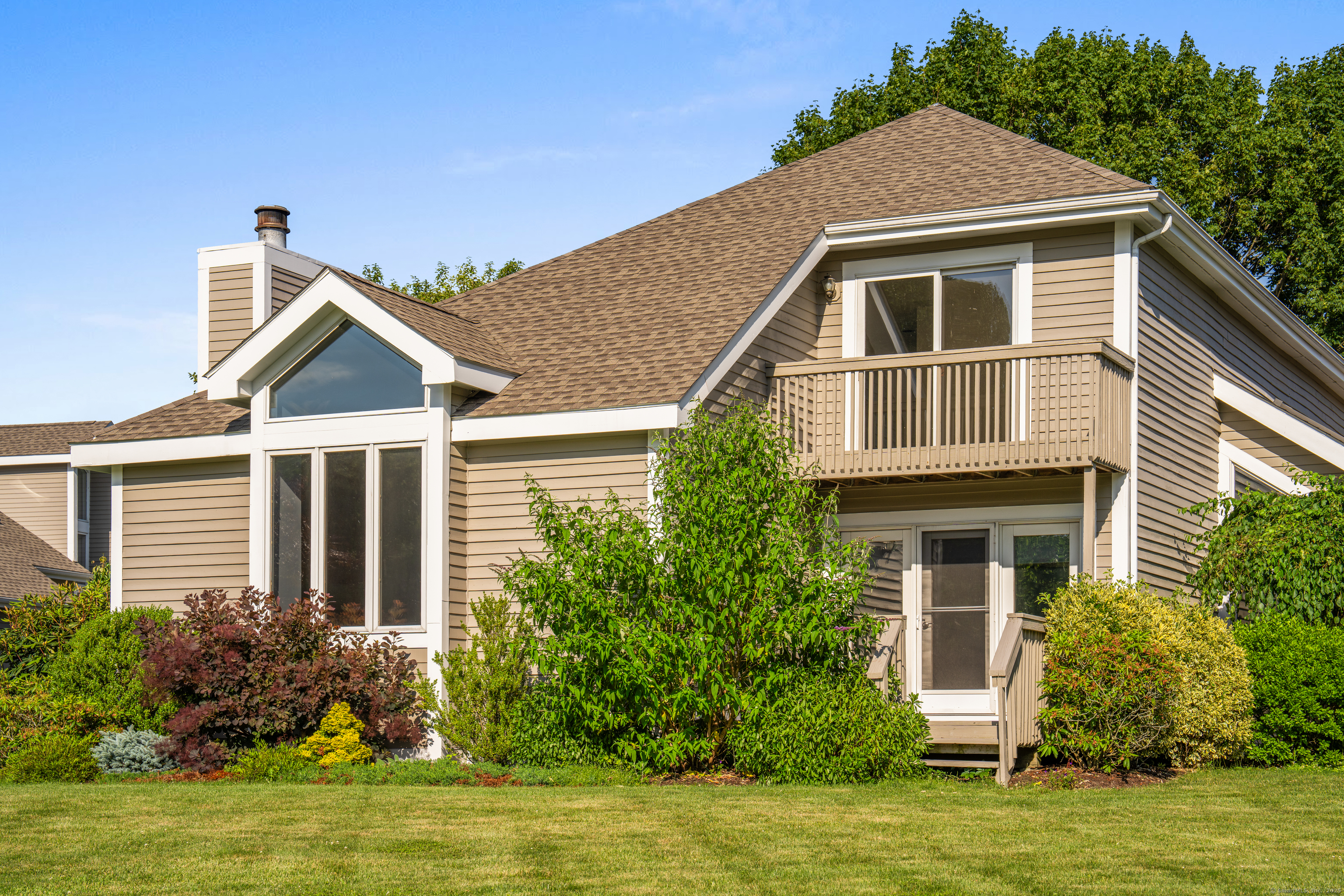 6 Pondside Court 6