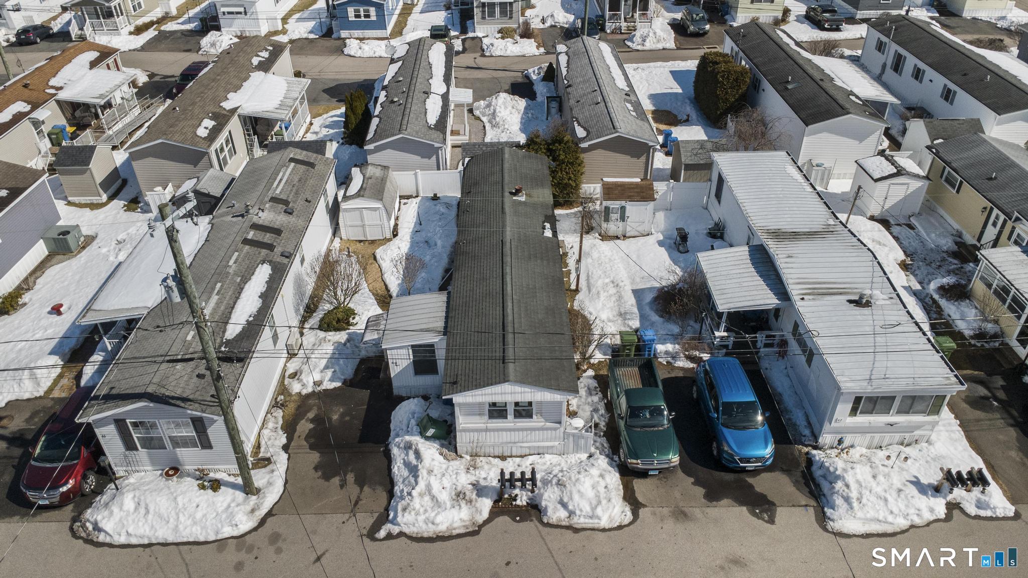 44 Linden Avenue North