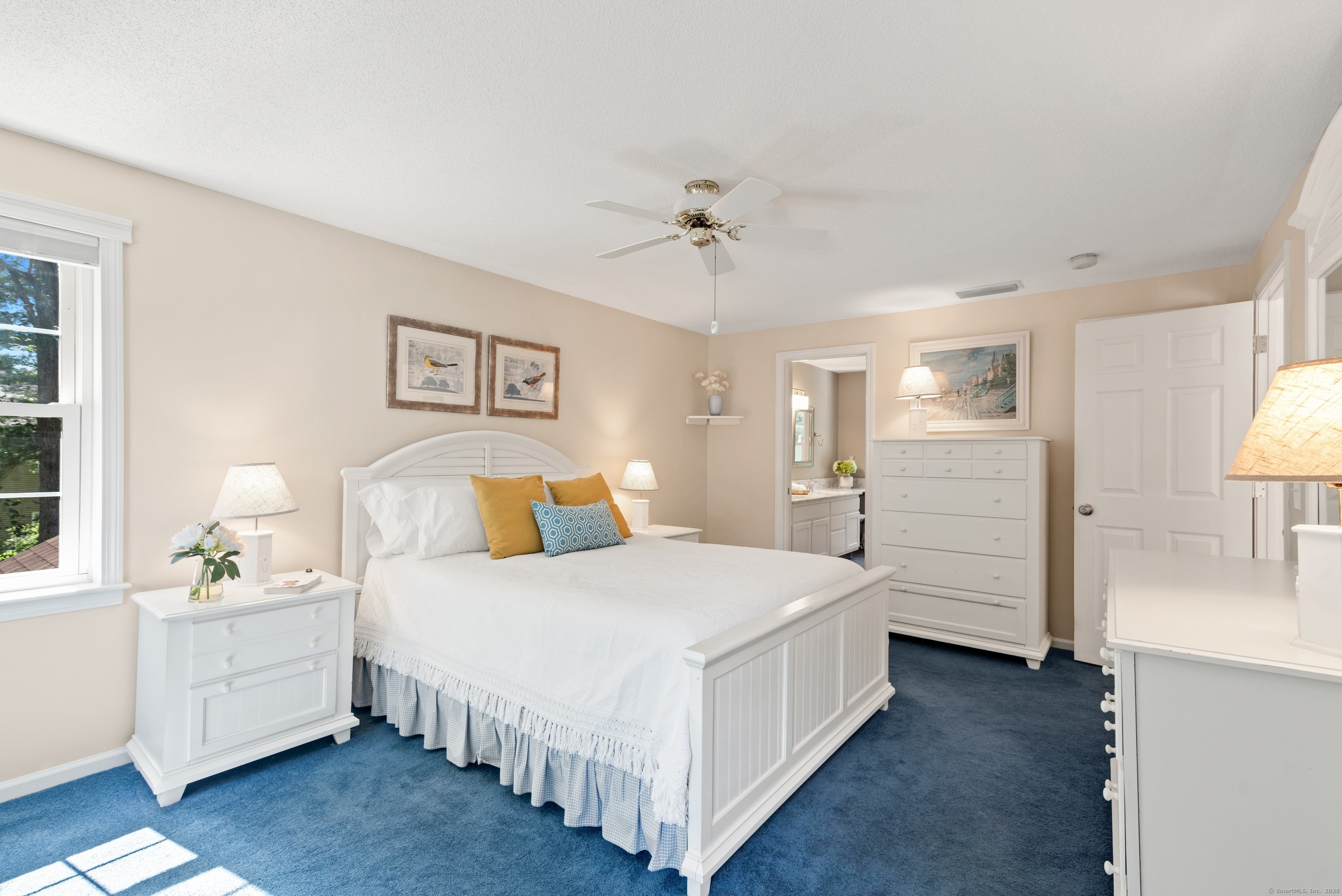 Glastonbury, Connecticut 06033, United States, 4 Bedrooms Bedrooms, ,3 BathroomsBathrooms,Residential,Coming Soon,161015