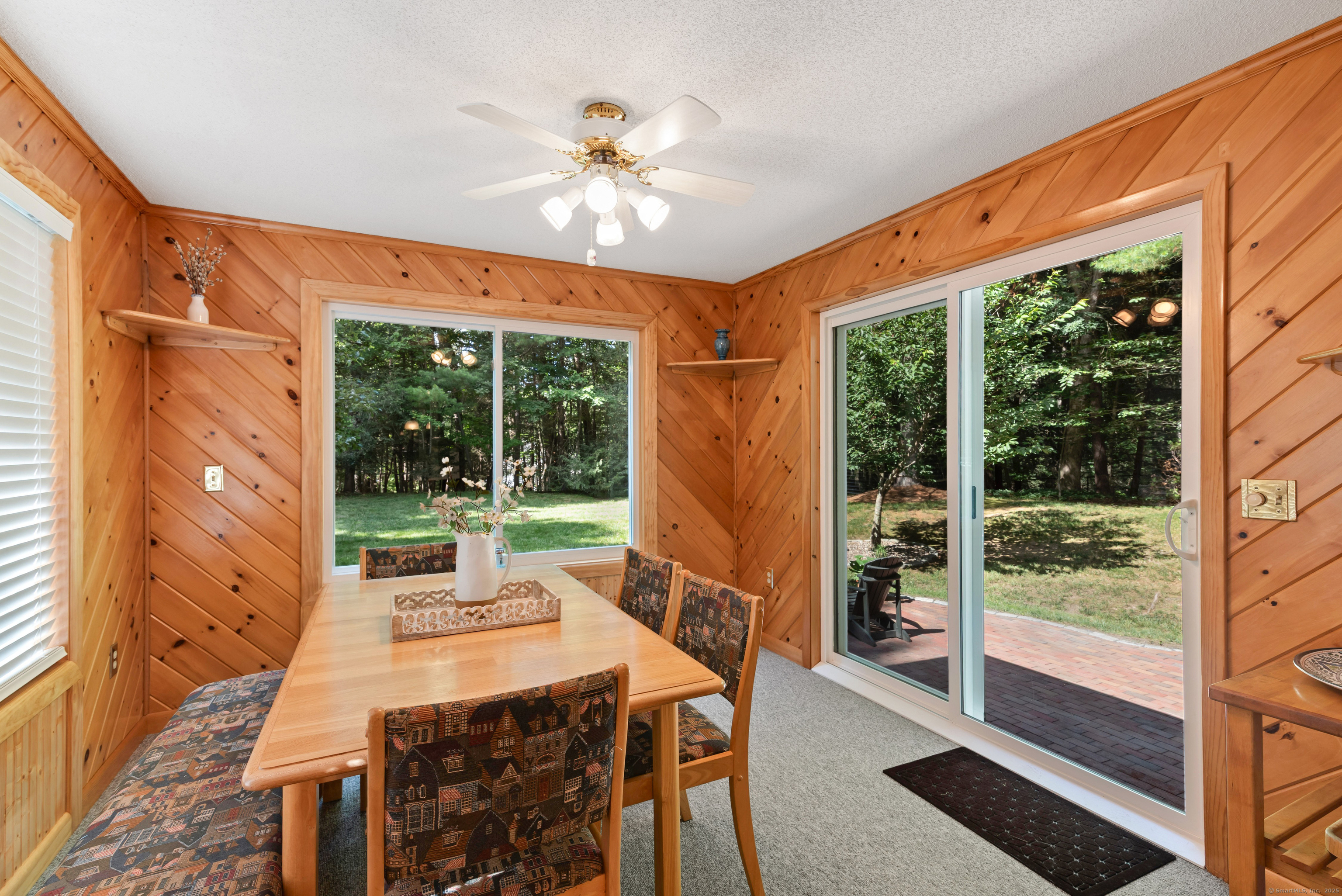 Glastonbury, Connecticut 06033, United States, 4 Bedrooms Bedrooms, ,3 BathroomsBathrooms,Residential,Coming Soon,161015