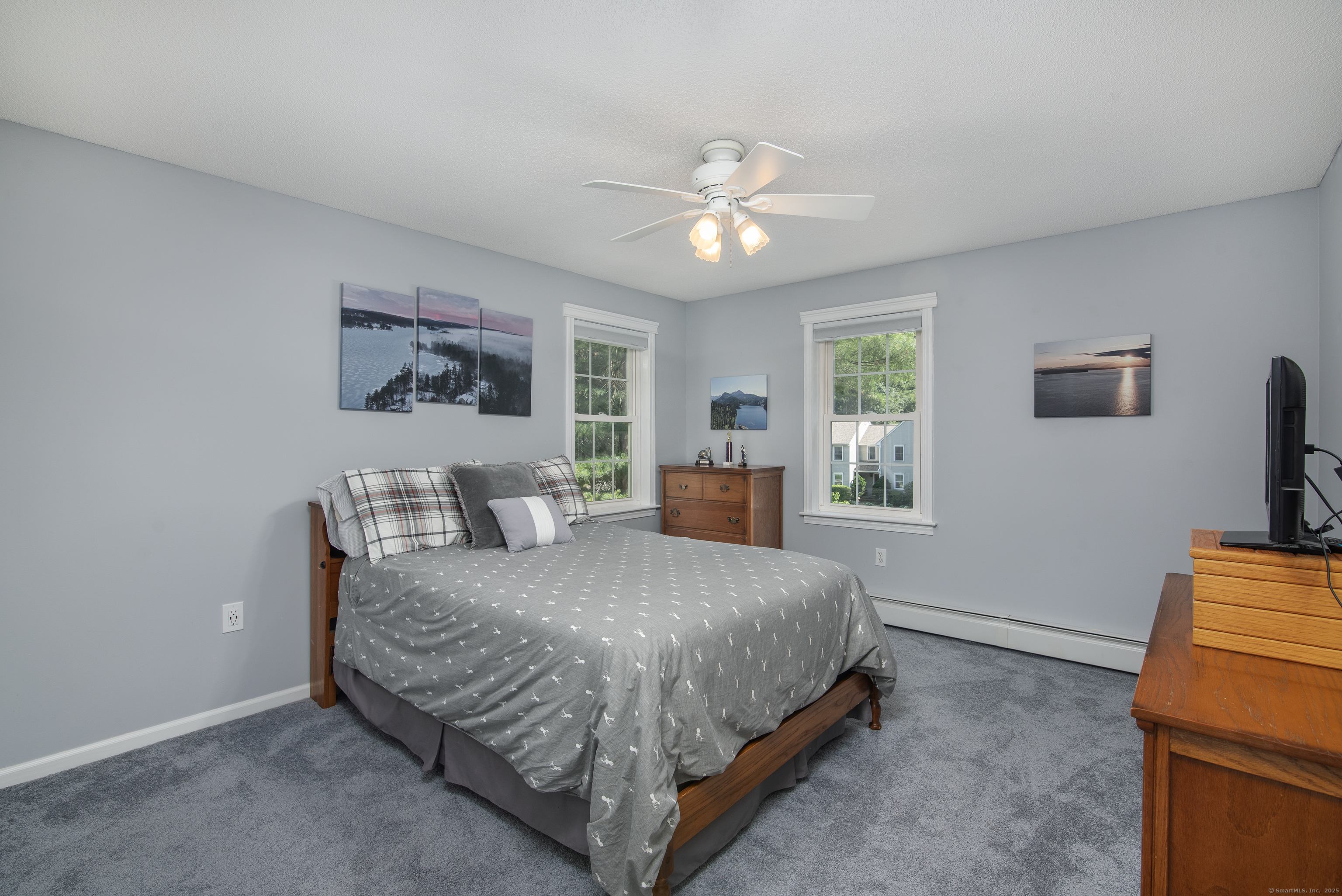 Glastonbury, Connecticut 06033, United States, 4 Bedrooms Bedrooms, ,3 BathroomsBathrooms,Residential,Coming Soon,161015