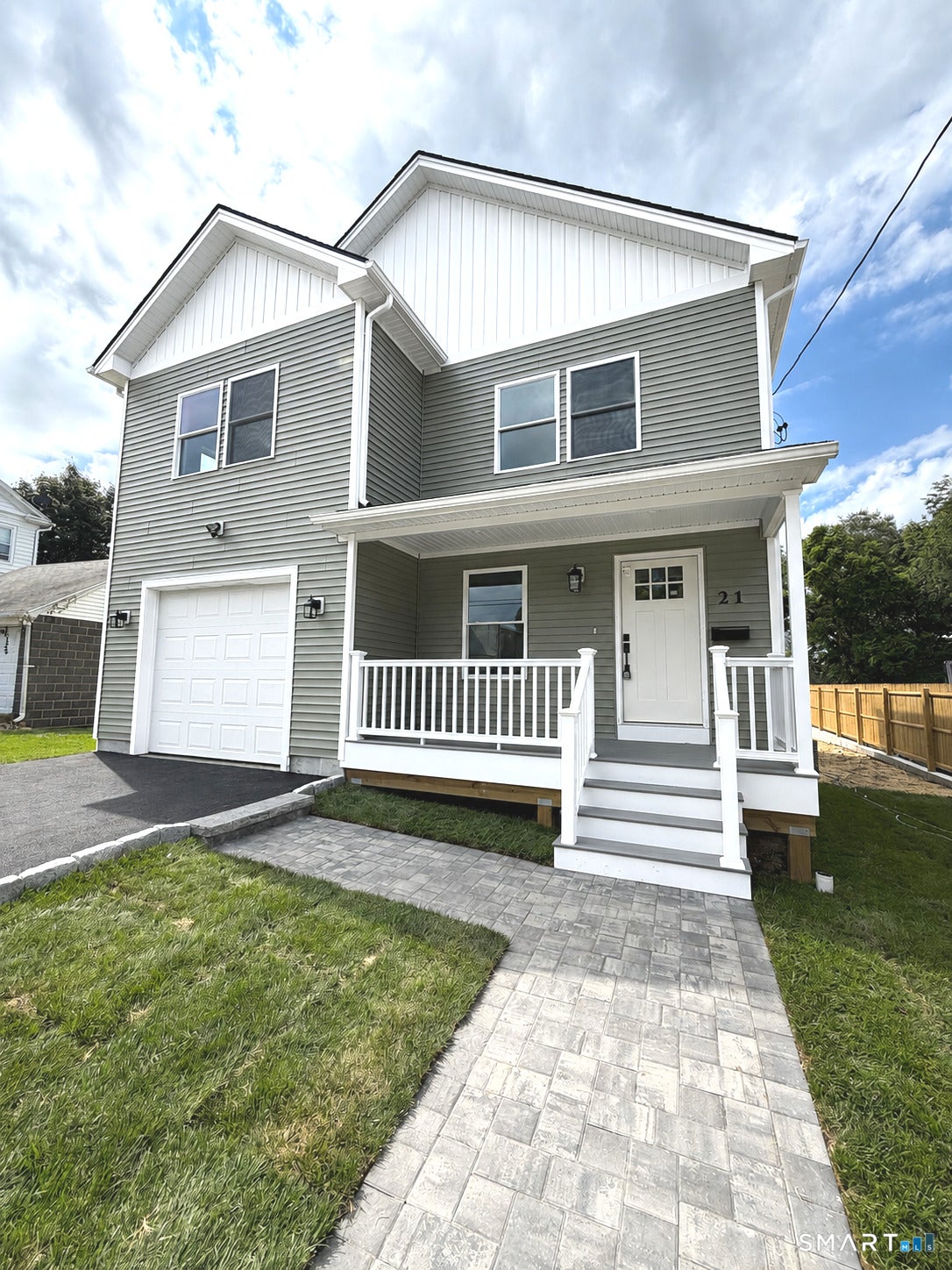 17 Dracut Avenue