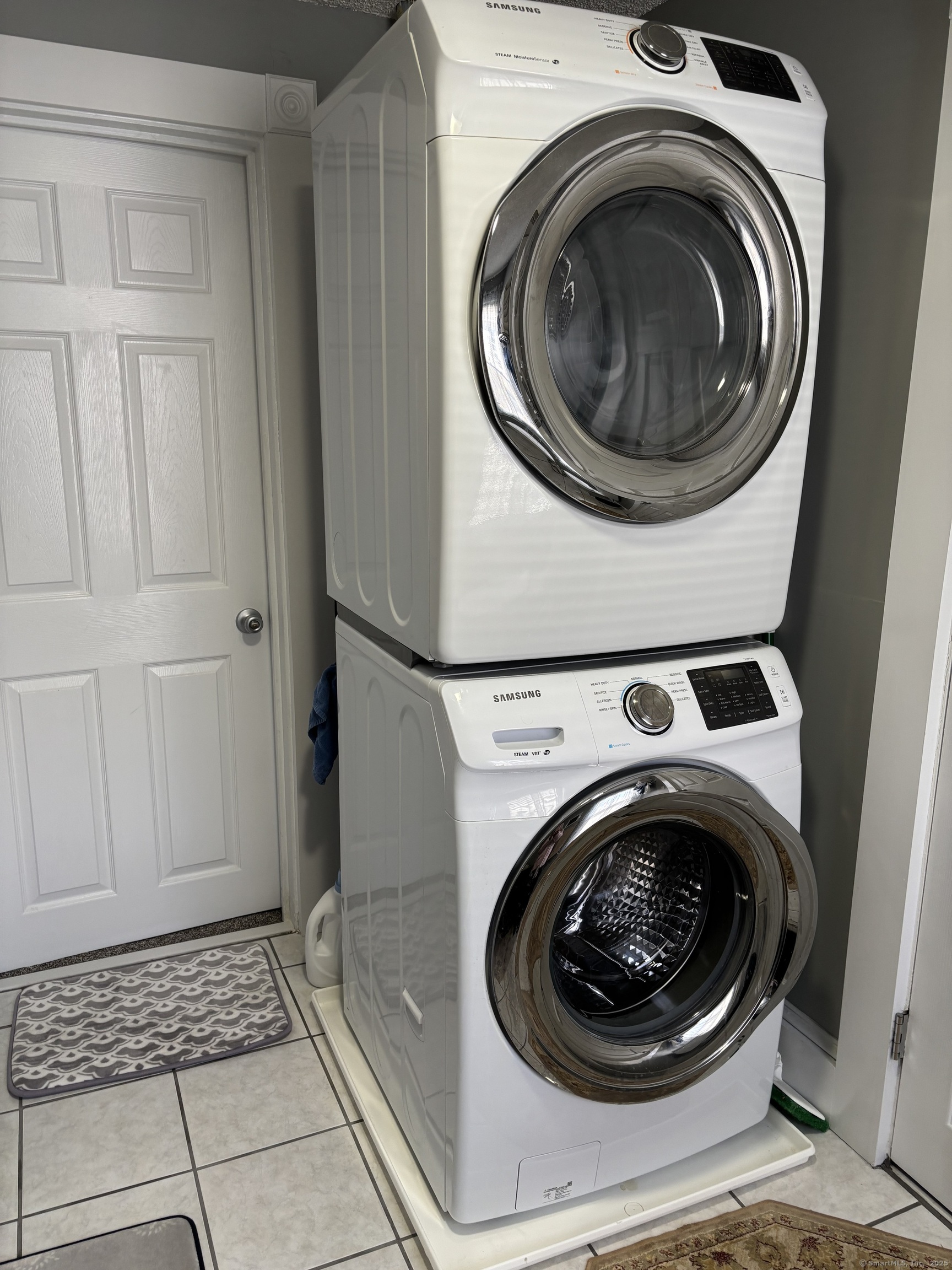 129 Poquonnock Road, Groton, Connecticut image 23