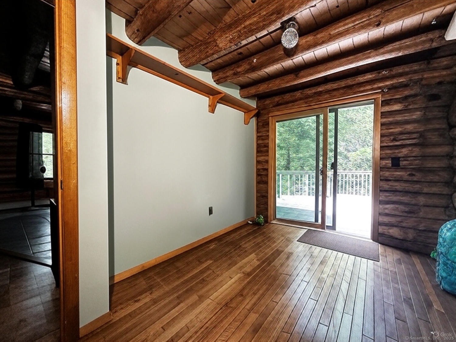 Montville, Connecticut 06370, United States, 2 Bedrooms Bedrooms, ,2 BathroomsBathrooms,Residential,Coming Soon,162824