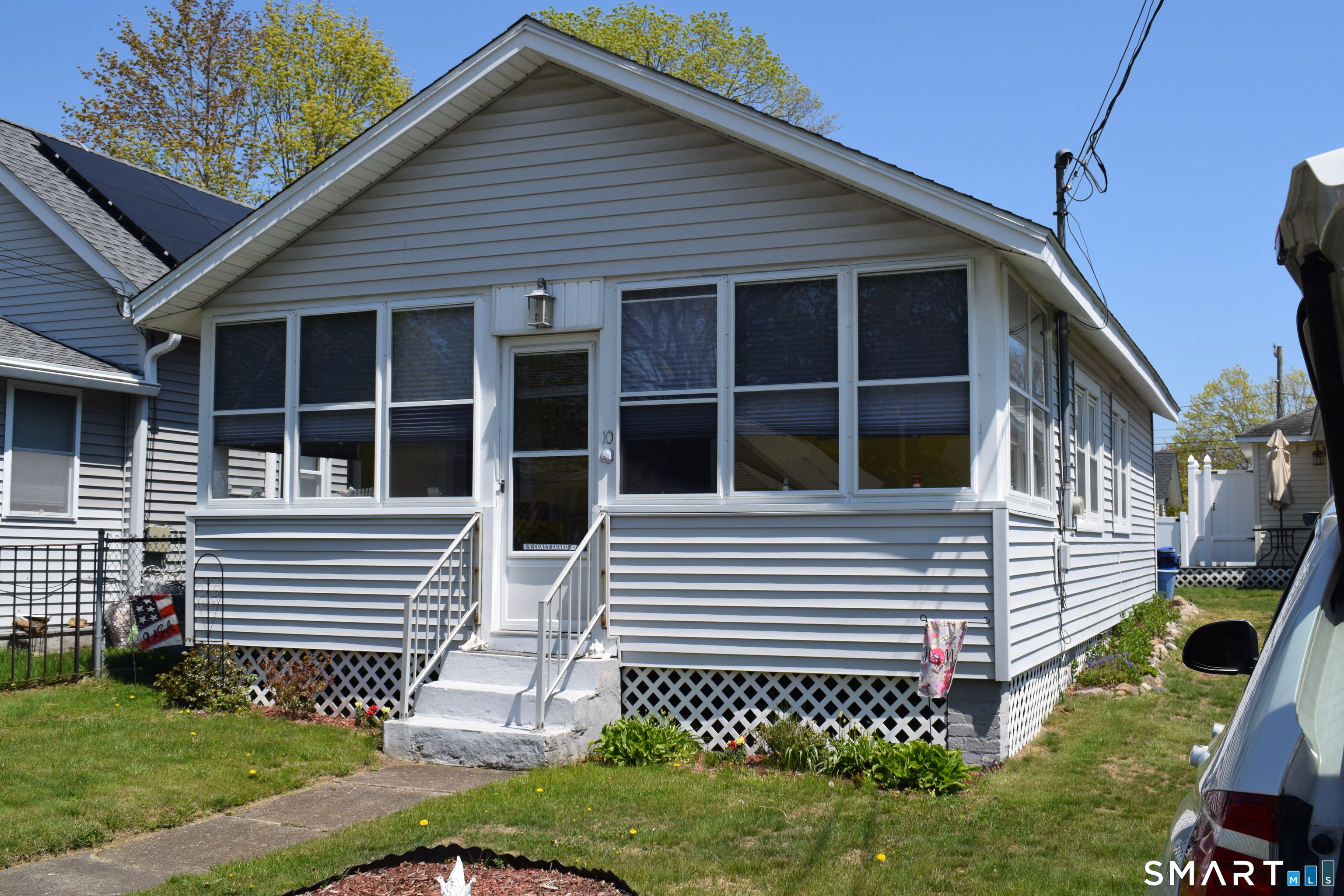 10 Hartford Avenue